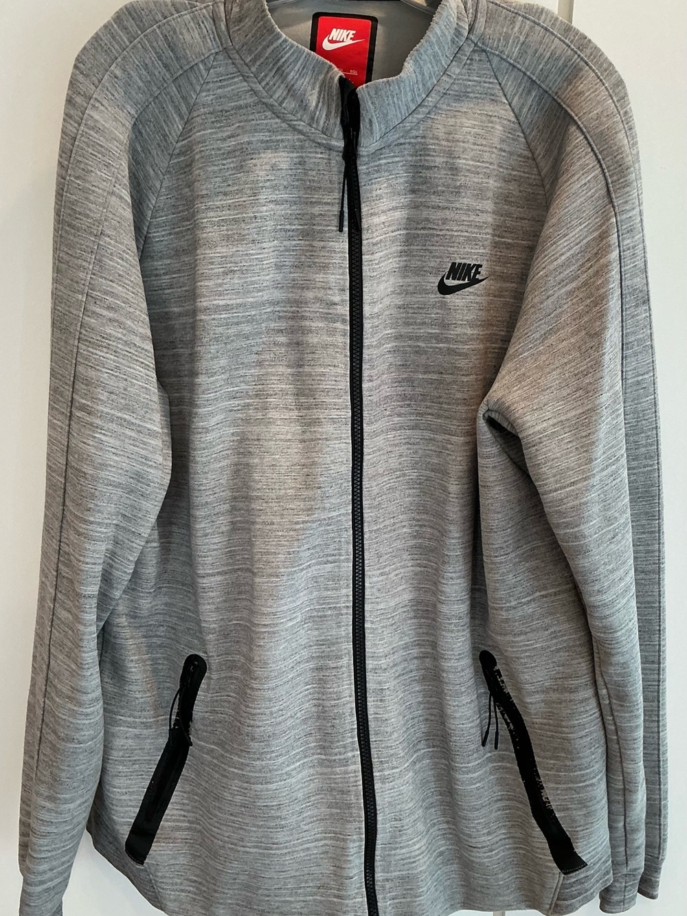 Nike Men’s Light Heather Gray Full-Zip Jacket with Black Accents